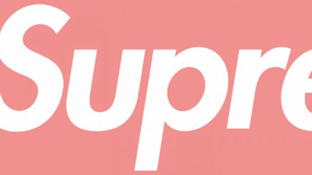 supreme（シュプリーム） ボックスロゴ Tシャツ/カットソー(半袖/袖なし) 【限定特価】